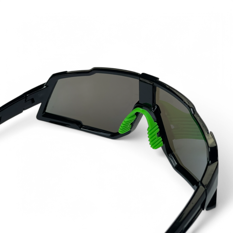 M100 C4 okulary sportowe - detal nosków