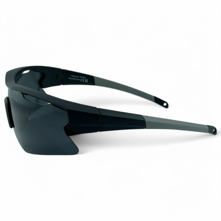 M106 C1 okulary sportowe czarne - profil z prawej