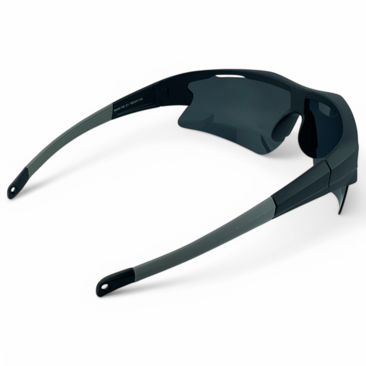 M106 C1 okulary sportowe czarne - widok od dołu z prawej