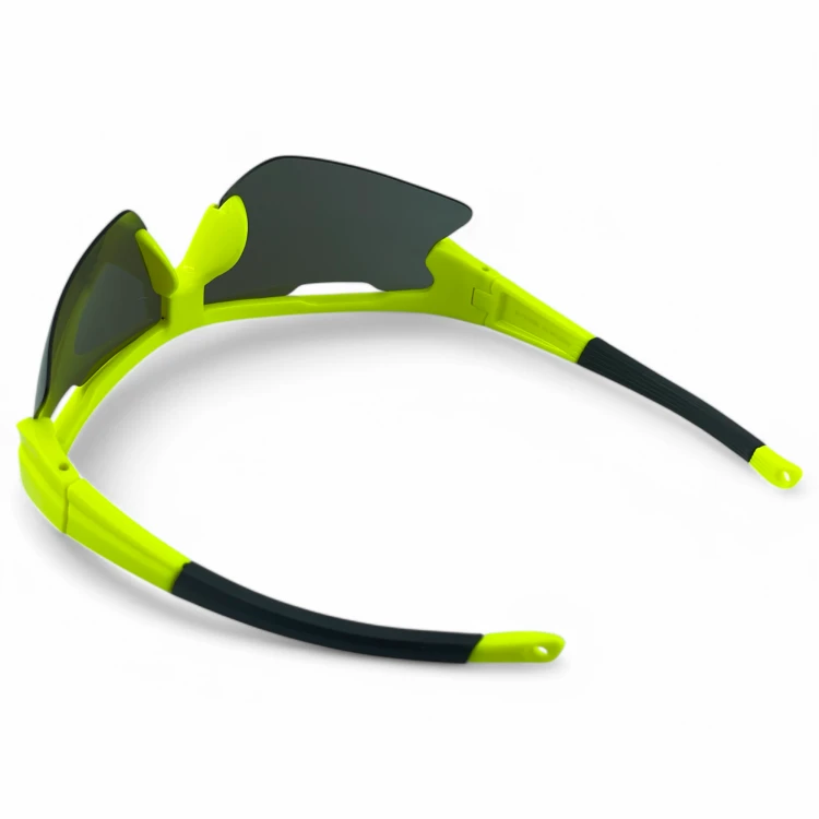 M106 C4 okulary sportowe żółte czarne zauszniki - widok z boku z góry