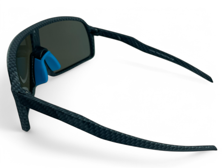 M107 C4 okulary sportowe ciemne - widok od tyłu