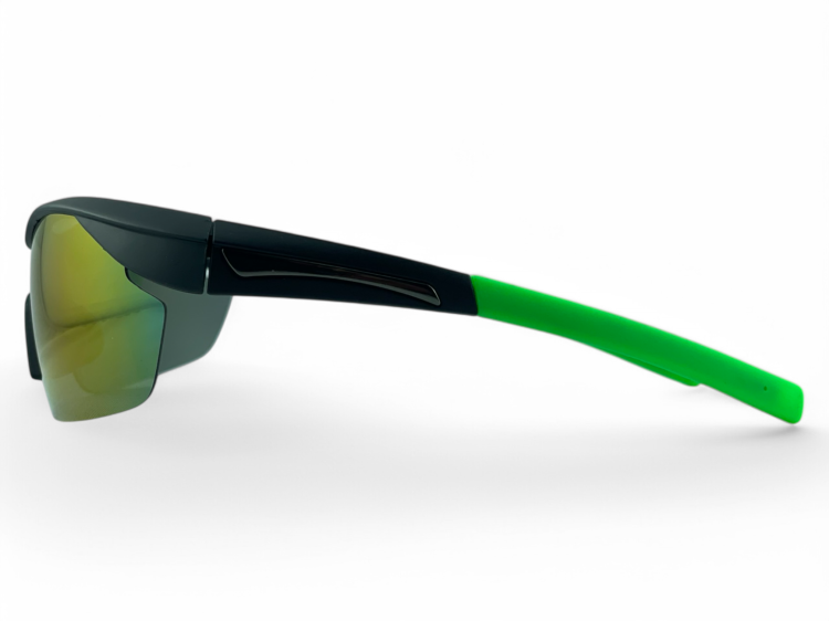 Okulary sportowe M112 C4 - widok z boku, czarne oprawki, zielone zauszniki, lustrzane szkła