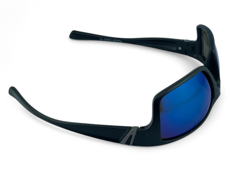 M118 C2 okulary sportowe czarne lustrzane - widok ukośny