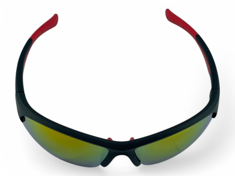 M119 C3 okulary sportowe czarne z czerwonymi zausznikami lustrzane soczewki - widok z góry