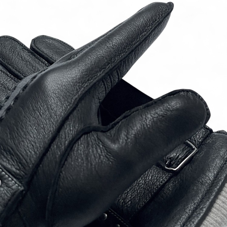 Rękawiczki PRMG-2009 – detale przeszyć i struktury skóry